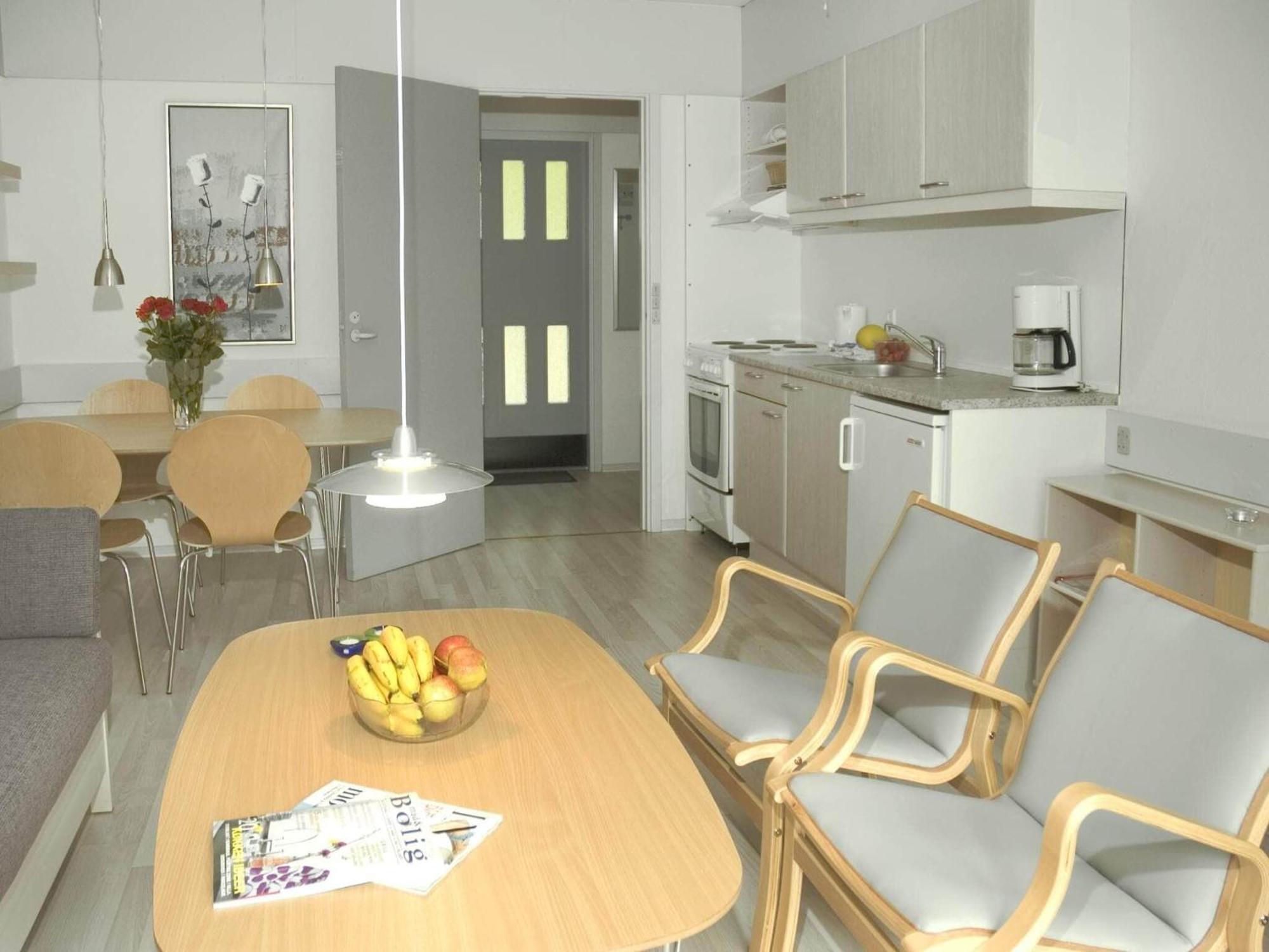 6 Person Holiday Home In Hasle Bagian luar foto